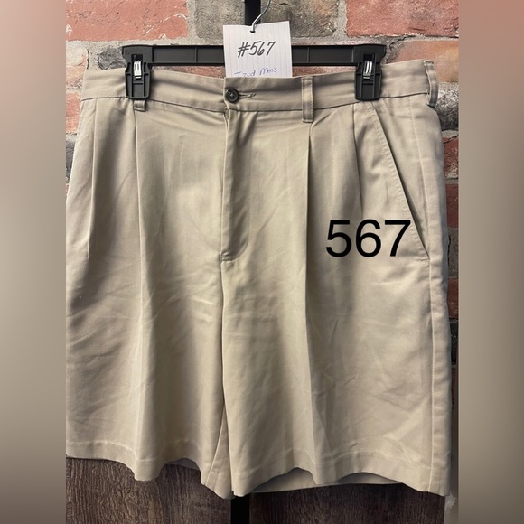 Izod Shorts, Men's, Size 32, Khaki - Picture 1 of 3